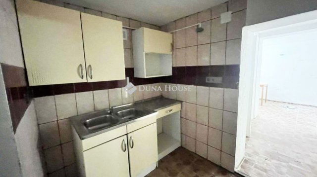 Eladó ipari ingatlan, Szombathelyen 11.7 M Ft