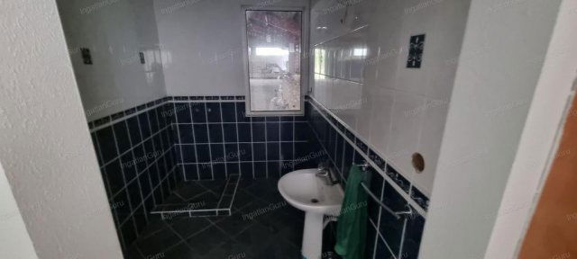 Kiadó ipari ingatlan, Albertirsán 1320 E Ft / hó