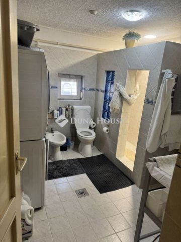 Eladó családi ház, Gyálon 70 M Ft, 2 szobás