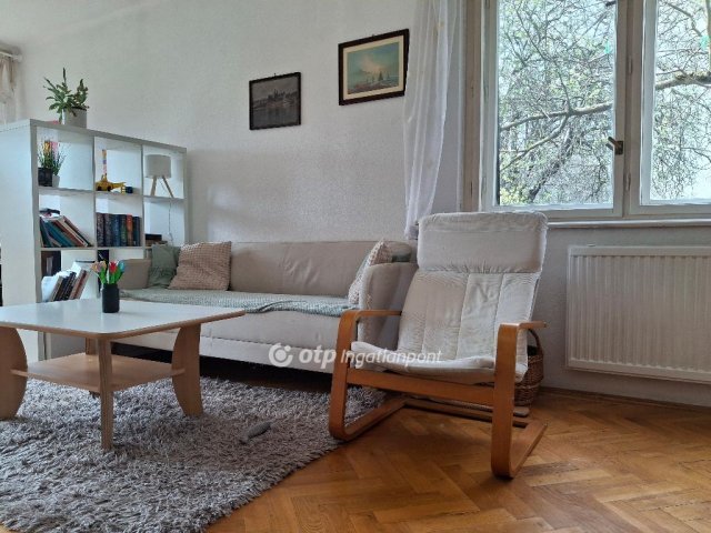 Eladó téglalakás, Budapesten, II. kerületben 142 M Ft