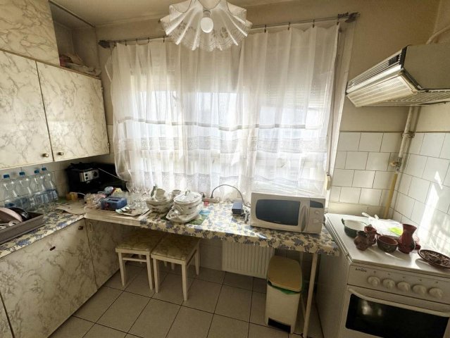 Eladó panellakás, Budapesten, XI. kerületben, Etele úton