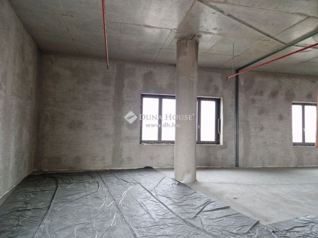 Eladó iroda, Kecskeméten 140 M Ft / költözzbe.hu
