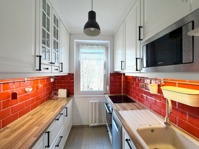 Eladó panellakás, III. kerületben, Amfiteátrum utcában