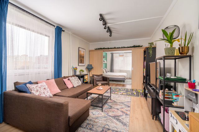 Eladó panellakás, Budapesten, XV. kerületben 88 M Ft, 4 szobás