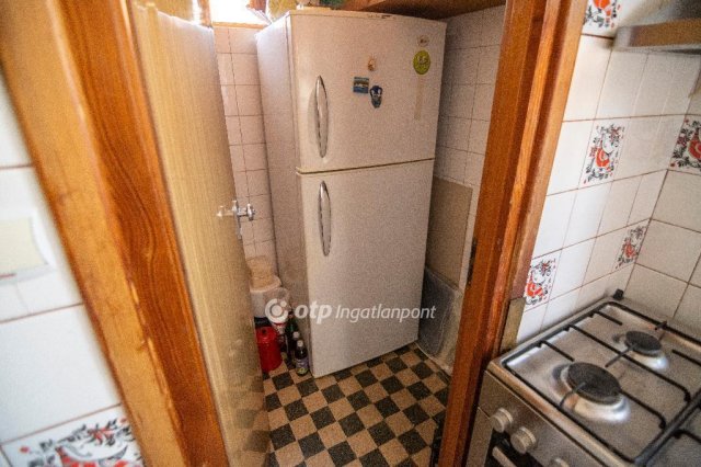 Eladó családi ház, Budakeszin 130 M Ft, 3 szobás