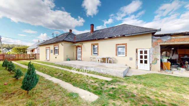 Eladó családi ház, Ibrányban 30 M Ft, 3 szobás