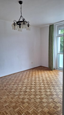 Kiadó téglalakás, albérlet, X. kerületben, Halom közben