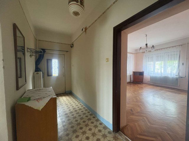 Eladó családi ház, Monoron 64.9 M Ft, 2 szobás