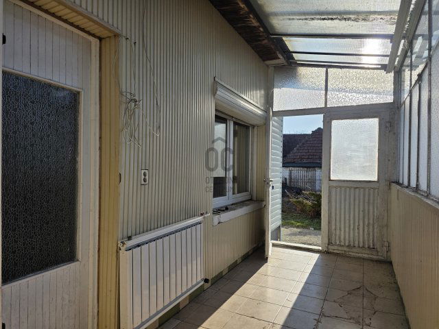 Eladó családi ház, Szigethalmon 49.9 M Ft, 3 szobás