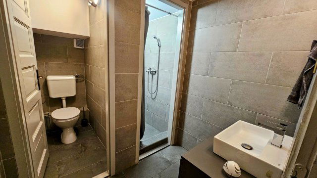 Eladó üzlethelyiség, Budapesten, VI. kerületben 199 M Ft