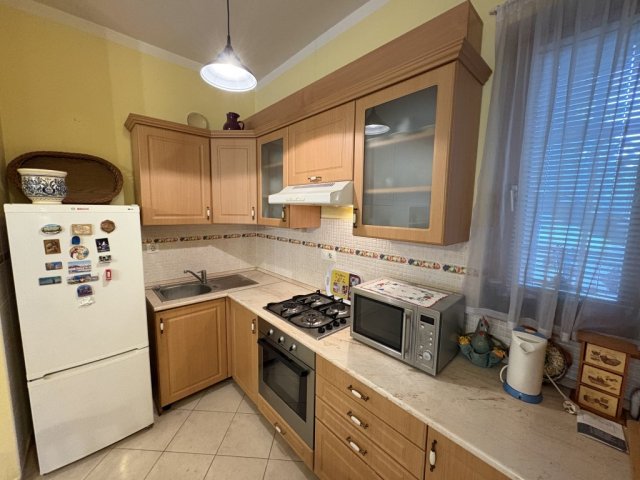 Eladó téglalakás, Kaposváron, Bajcsy-Zsilinszky utcában