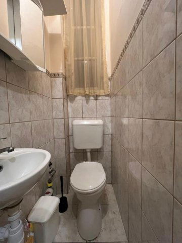 Eladó téglalakás, Budapesten, VI. kerületben 109.8 M Ft