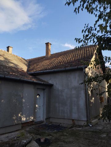 Eladó családi ház, Makón 38 M Ft, 3 szobás