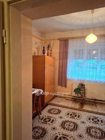 Eladó családi ház, Szabadszálláson 18.4 M Ft, 2 szobás