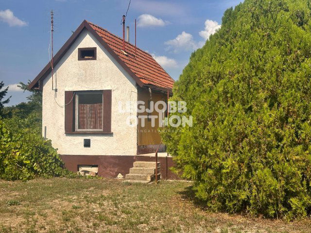 Eladó telek, Cegléden 12.5 M Ft / költözzbe.hu