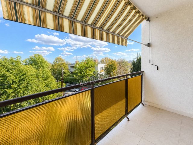 Eladó téglalakás, Budapesten, II. kerületben 108 M Ft, 2 szobás