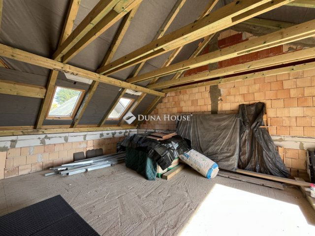 Eladó családi ház, Cserszegtomajon 67 M Ft, 4 szobás