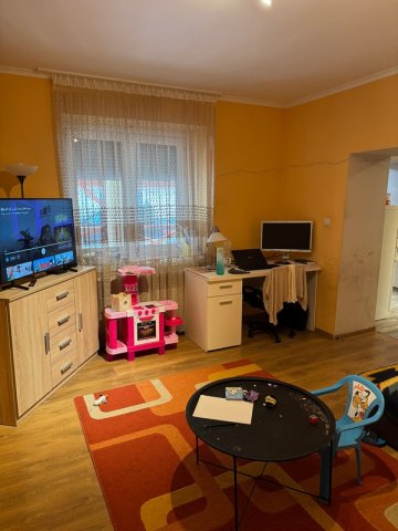 Eladó családi ház, Vácszentlászlón 52.9 M Ft, 3 szobás