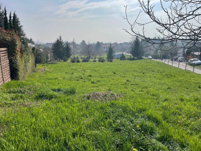 Eladó telek, Keszthelyen 250 M Ft / költözzbe.hu