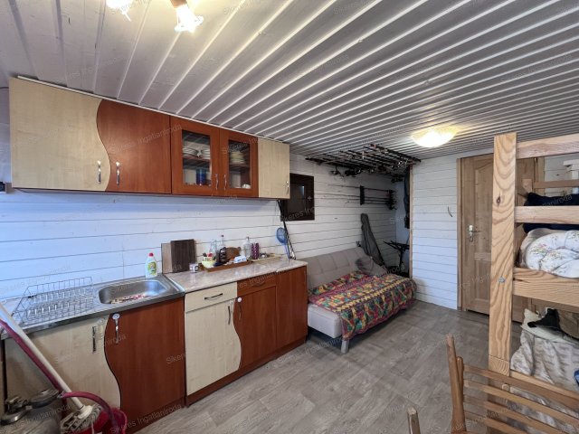Eladó nyaraló, Bokodon 8.9 M Ft, 1 szobás / költözzbe.hu
