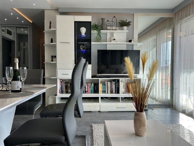 Eladó téglalakás, Szegeden, Árbóc utcában 89.9 M Ft