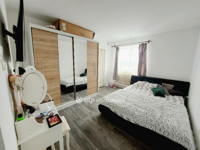 Eladó családi ház, Polgáron 33.9 M Ft, 2 szobás