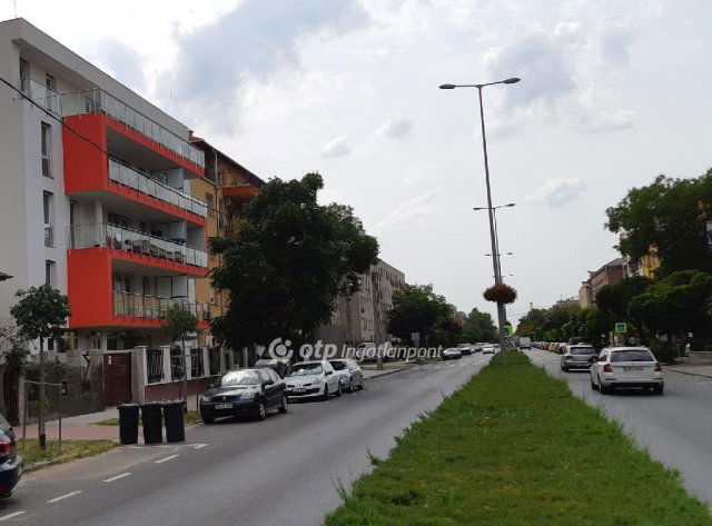 Eladó garázs, Budapesten, XIII. kerületben 6.5 M Ft