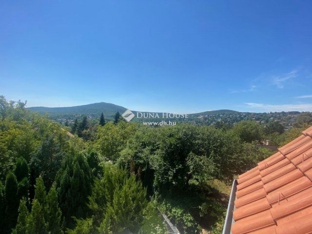 Eladó családi ház, Budapesten, II. kerületben 290.991 M Ft