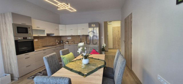 Eladó téglalakás, Budapesten, XIII. kerületben 138 M Ft