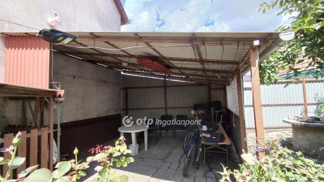 Eladó családi ház, Jászberényben 62 M Ft, 3+7 szobás