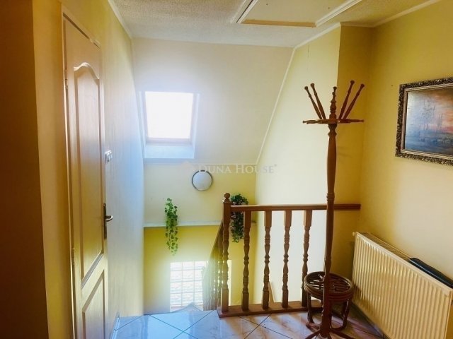 Eladó családi ház, Budapesten, XVIII. kerületben 169.9 M Ft