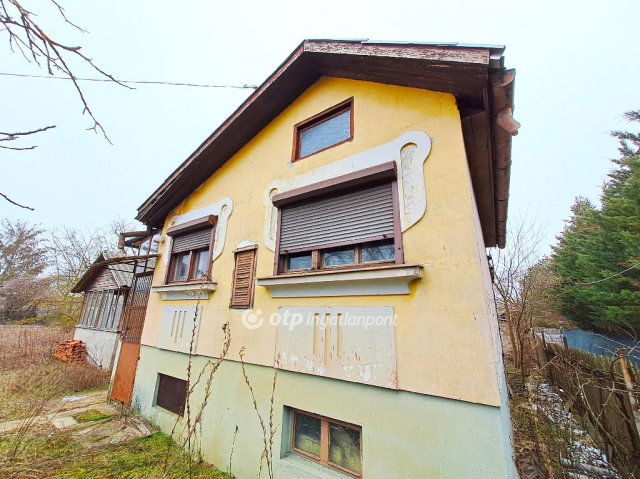 Eladó családi ház, Kecskeméten 14.9 M Ft, 1+1 szobás