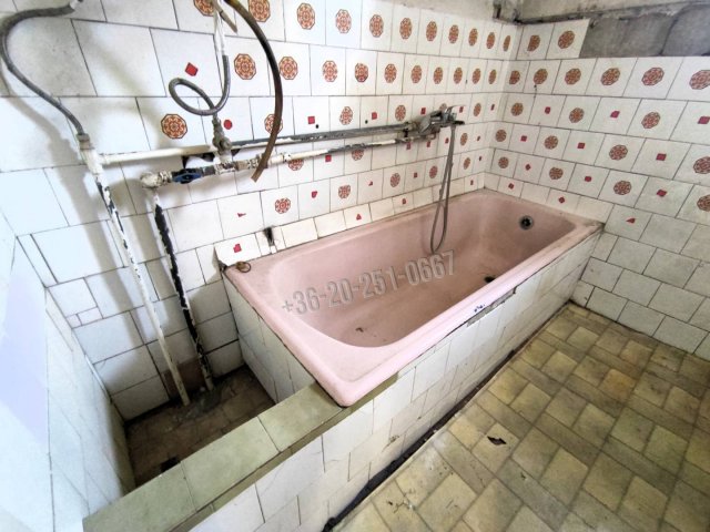 Eladó családi ház, Mohácson 52 M Ft, 3 szobás