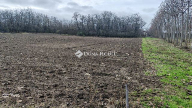 Eladó telek, Áporkán 14.9 M Ft / költözzbe.hu