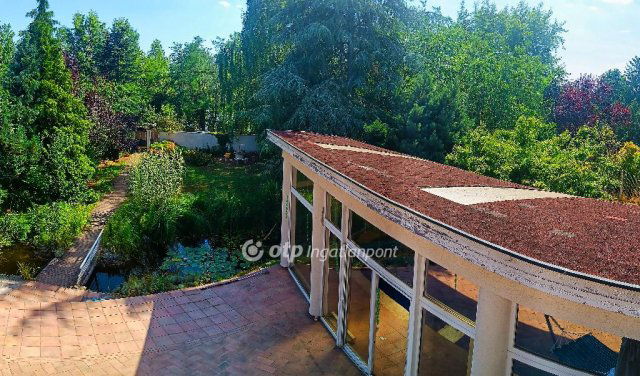 Eladó családi ház, Kisorosziban 149 M Ft, 6 szobás