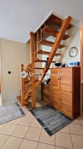 Eladó családi ház, Kecskeméten 99 M Ft, 4 szobás