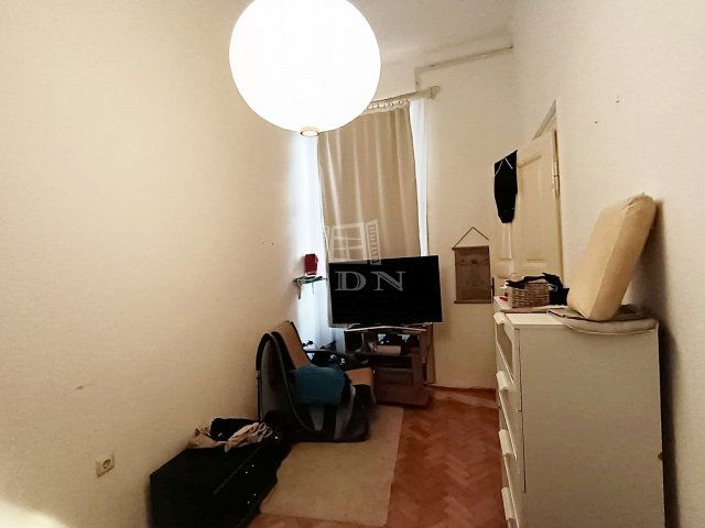 Eladó téglalakás, Budapesten, VIII. kerületben, József körúton