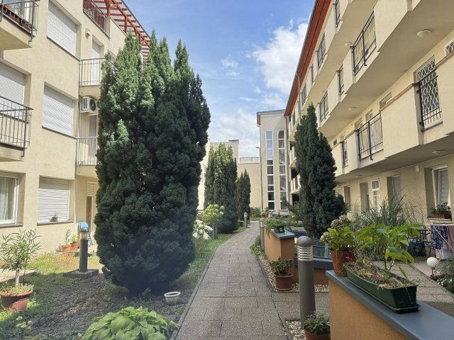 Eladó téglalakás, IV. kerületben, József Attila utcában