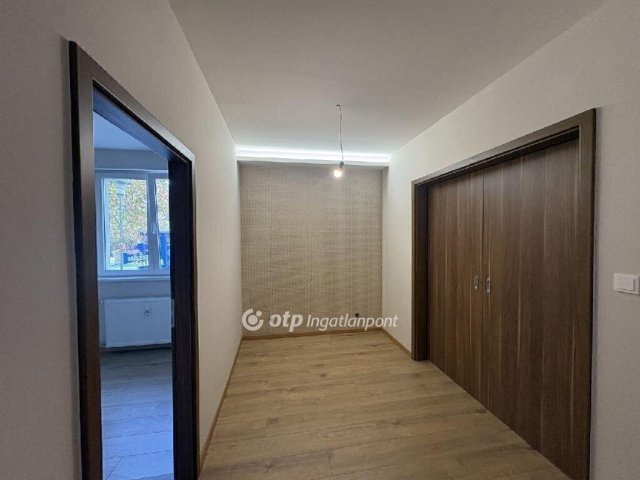 Eladó téglalakás, Budapesten, IX. kerületben 79.9 M Ft, 2 szobás