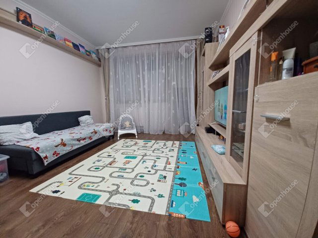 Eladó panellakás, Debrecenben 62.5 M Ft, 1+2 szobás