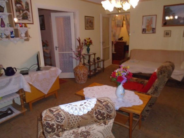 Eladó téglalakás, Tiszakécskén, Szabolcska Mihály utcában