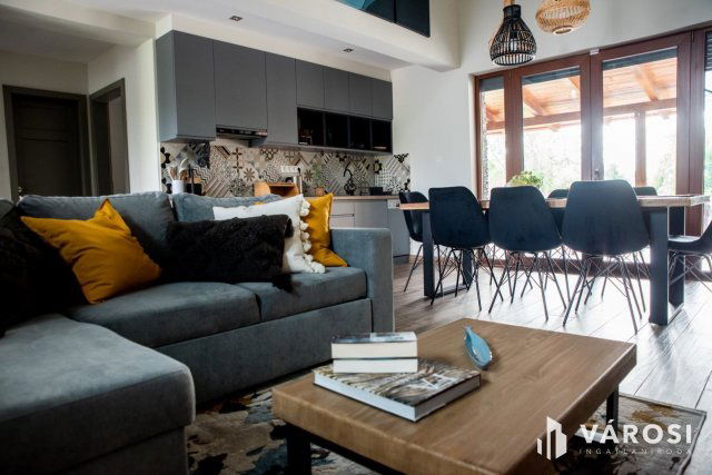 Eladó nyaraló, Gyomaendrődön 125 M Ft, 5 szobás