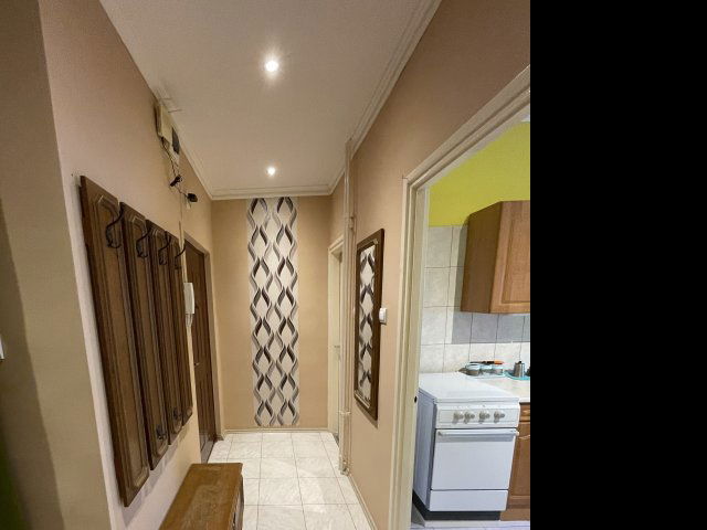 Eladó téglalakás, Tiszaújvárosban, Árkád soron 21.5 M Ft