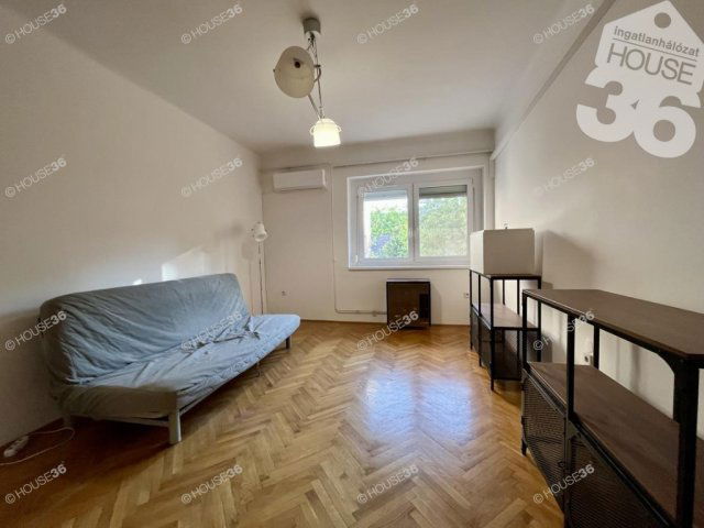 Eladó téglalakás, Kecskeméten 54 M Ft, 3 szobás