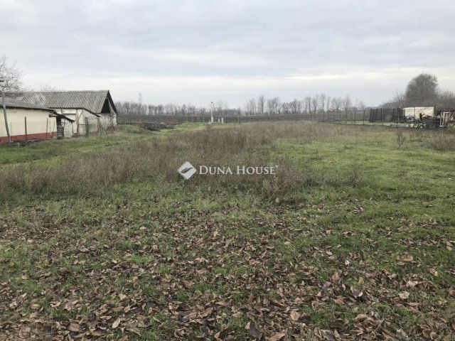 Eladó telek, Ráckeresztúron 29.9 M Ft / költözzbe.hu