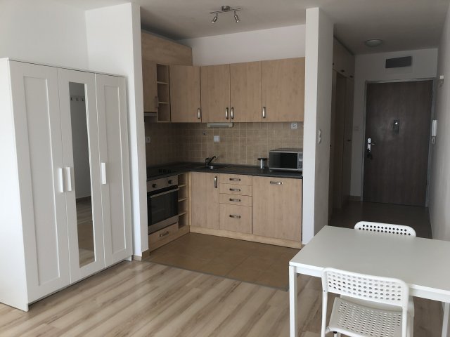 Kiadó téglalakás, albérlet, IX. kerületben, Mester utcában