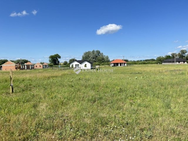 Eladó telek, Turán 25 M Ft / költözzbe.hu