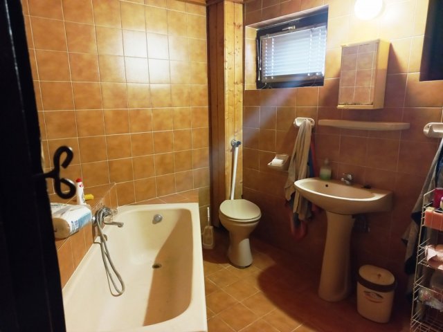 Eladó családi ház, Tiszakécskén 49 M Ft, 4 szobás