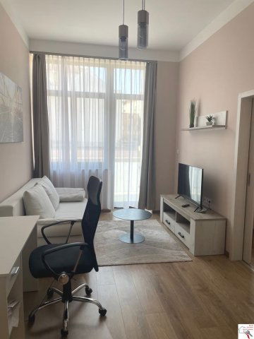 Kiadó téglalakás, albérlet, Pécsett 200 E Ft / hó, 2 szobás