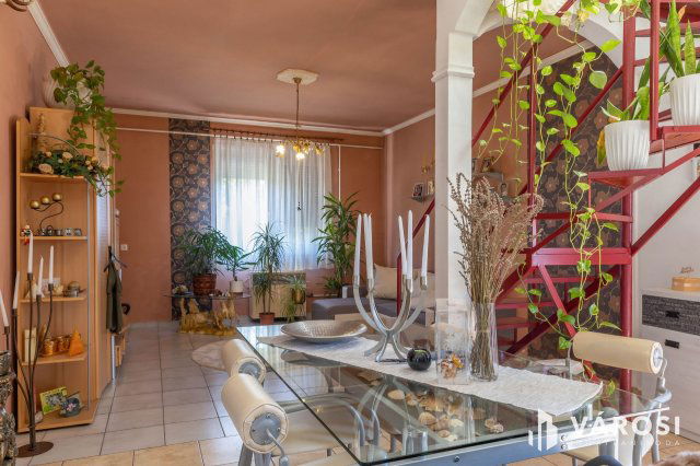 Eladó családi ház, Vésztőn 26.9 M Ft, 4 szobás